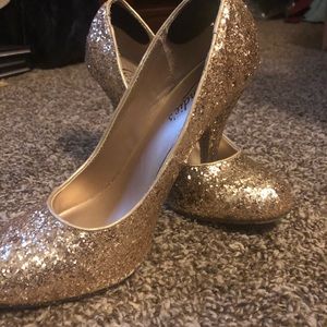 Candie’s gold glitter heels